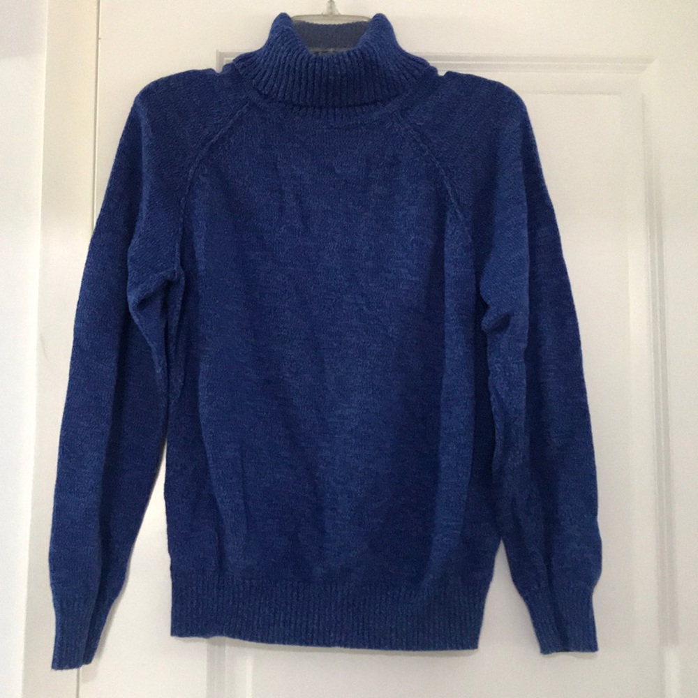 Thick knit sweater